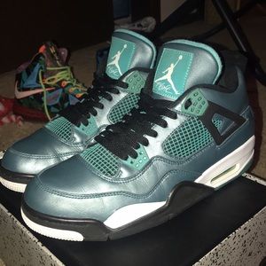 Jordan Shoes - Nike Jordan 30th Anniversary. Size 11. Like New! Jordan Shoes - Nike Jordan 30th Anniversary. Size 11. Like New!